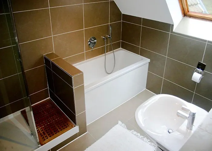 Les Jumeaux - Zwillinge By Interhome